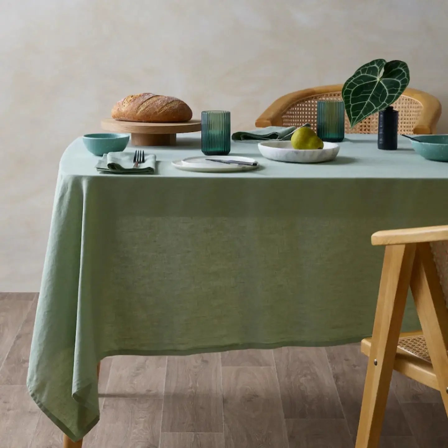 Alba Linen Tablecloth